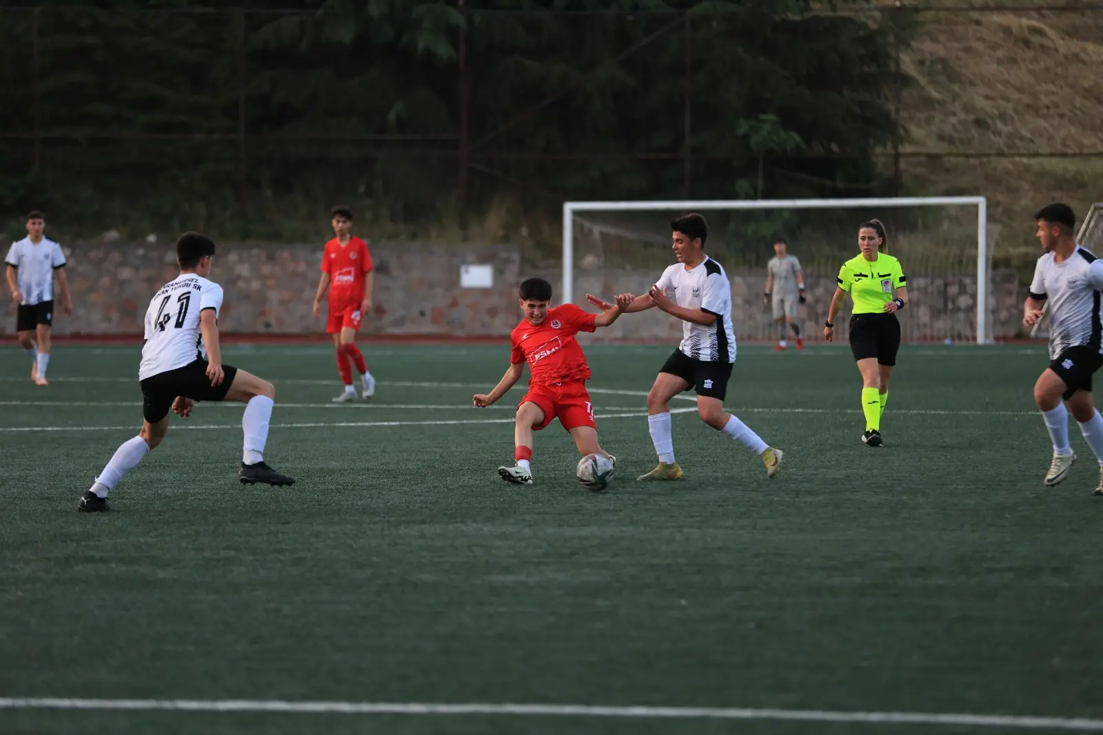 Karamürsel İdmanyurdu tarih yazıyor! U-17 takımı da Türkiye şampiyonasında! - Resim : 1