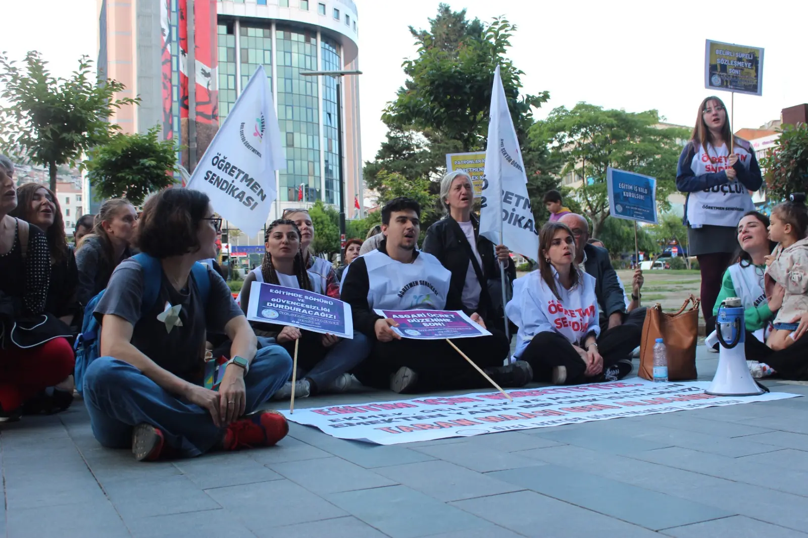 Öğretmenler Milli Eğitim Bakanına seslendi: Yalancı olmak sizi rahatsız etmiyor mu? - Resim : 4