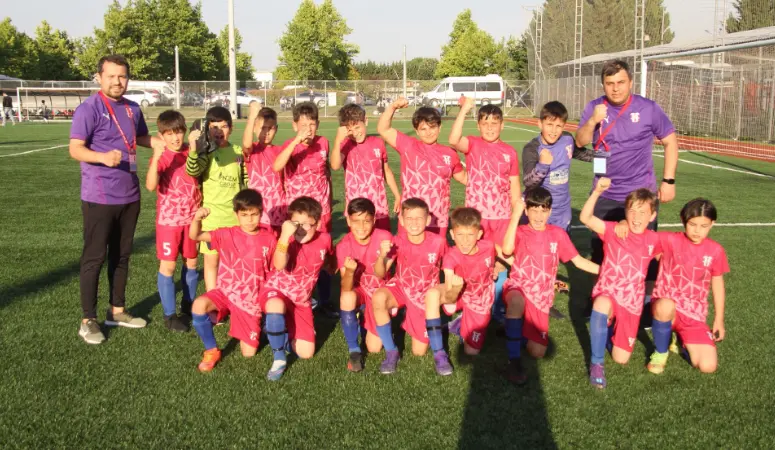 U-11’lerde Tavşantepe ve Yeni Kocaelispor galip - Resim : 6