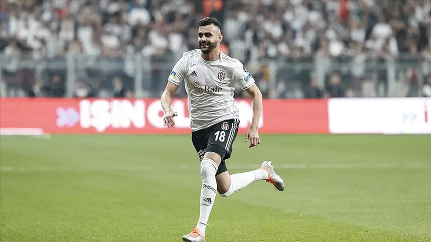 Veda vakti! Ünlü futbolcu Beşiktaş'tan ayrılıyor - Resim : 1