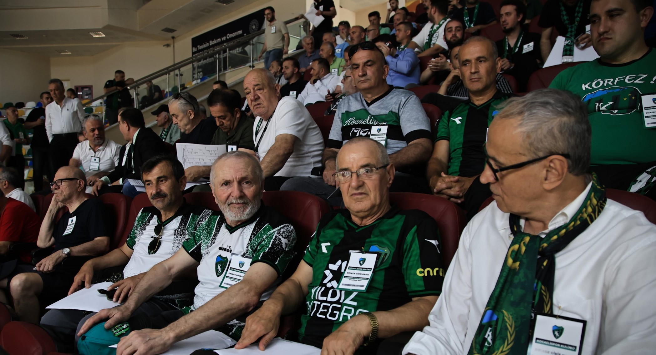 Kocaelispor'da gergin genel kurul "Foto Galeri - Ali Köksal" - Resim : 55