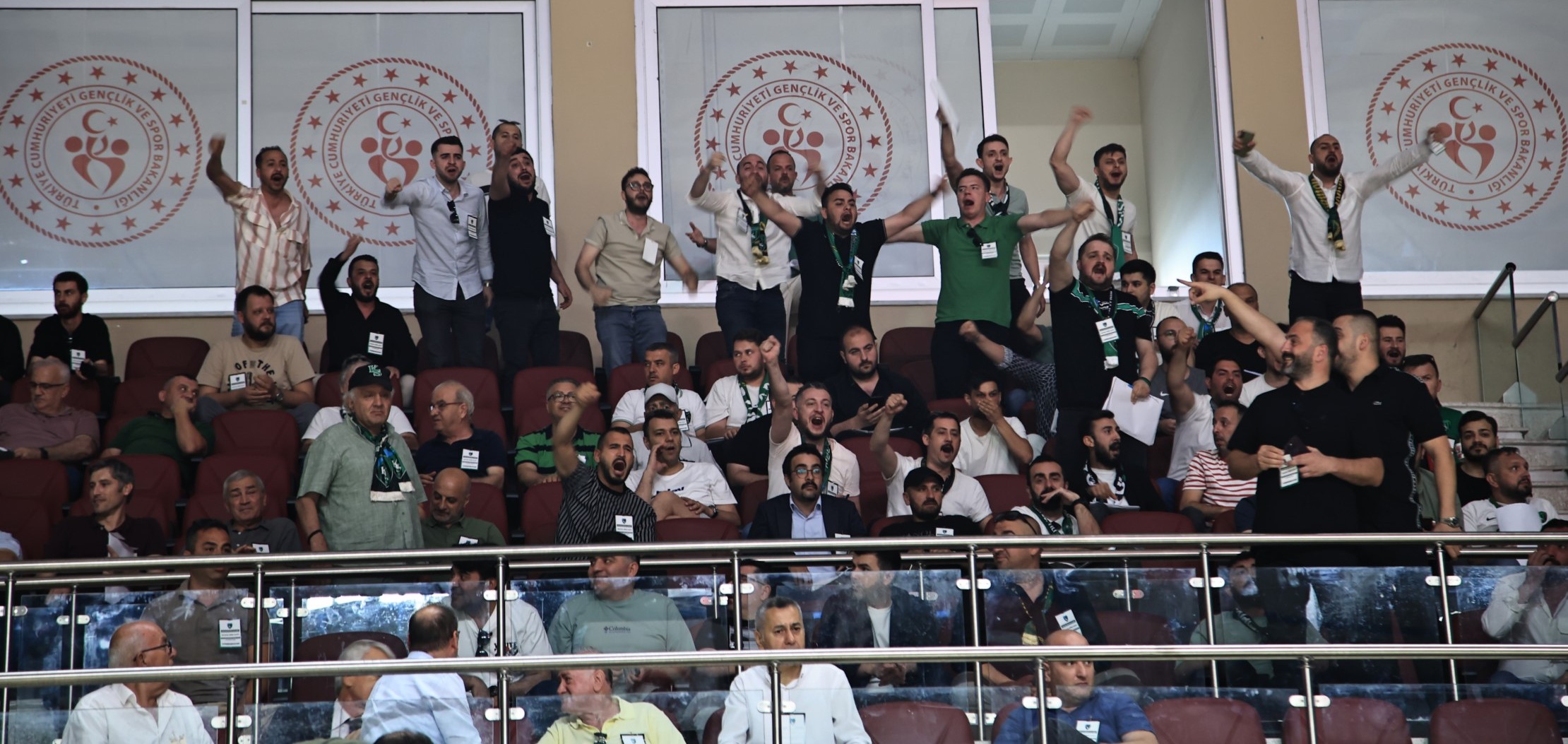 Kocaelispor'da gergin genel kurul "Foto Galeri - Ali Köksal" - Resim : 120