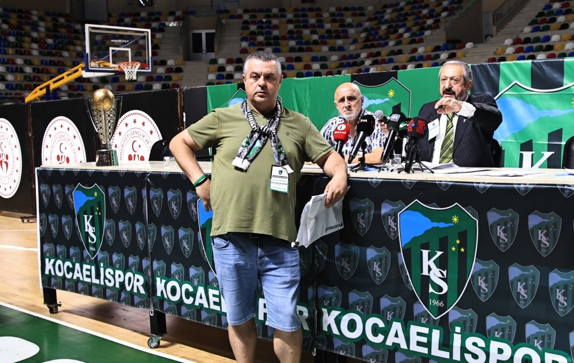 Kocaelispor'da gergin genel kurul "Foto Galeri - Ali Köksal" - Resim : 173