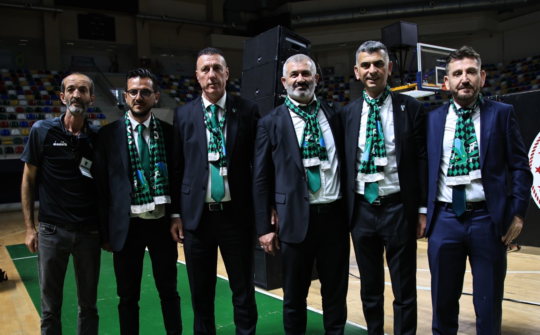 Kocaelispor'da gergin genel kurul "Foto Galeri - Ali Köksal" - Resim : 178