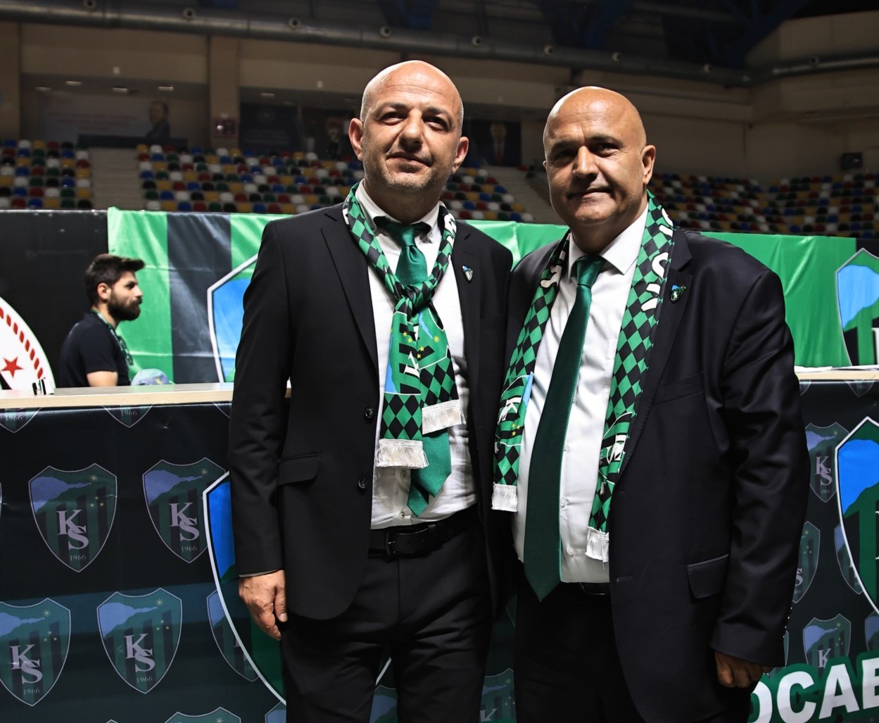 Kocaelispor'da gergin genel kurul "Foto Galeri - Ali Köksal" - Resim : 183