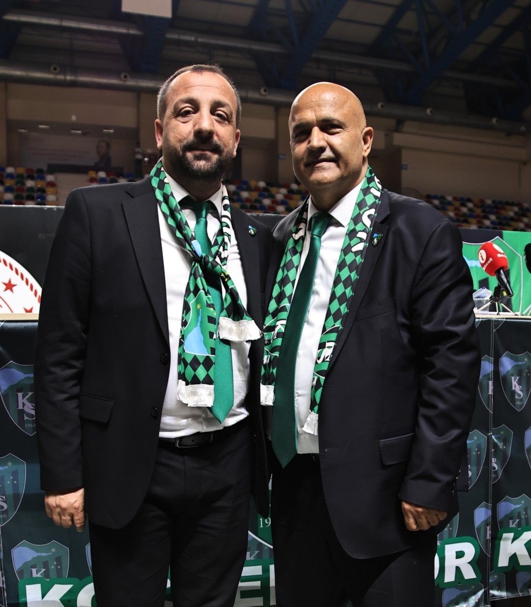 Kocaelispor'da gergin genel kurul "Foto Galeri - Ali Köksal" - Resim : 191