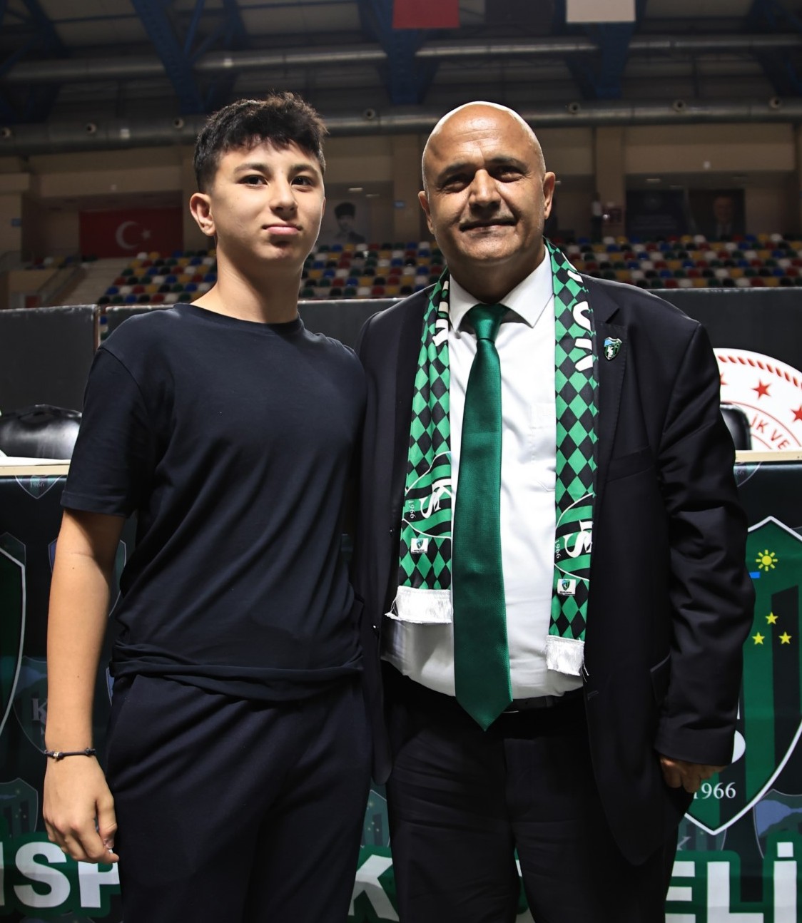 Kocaelispor'da gergin genel kurul "Foto Galeri - Ali Köksal" - Resim : 197