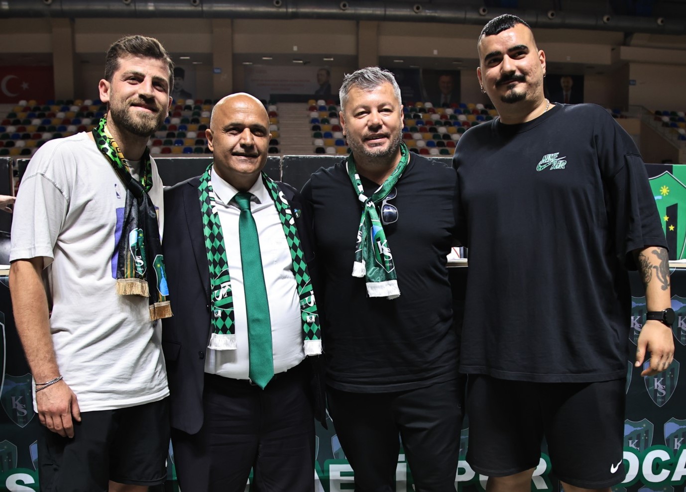 Kocaelispor'da gergin genel kurul "Foto Galeri - Ali Köksal" - Resim : 198