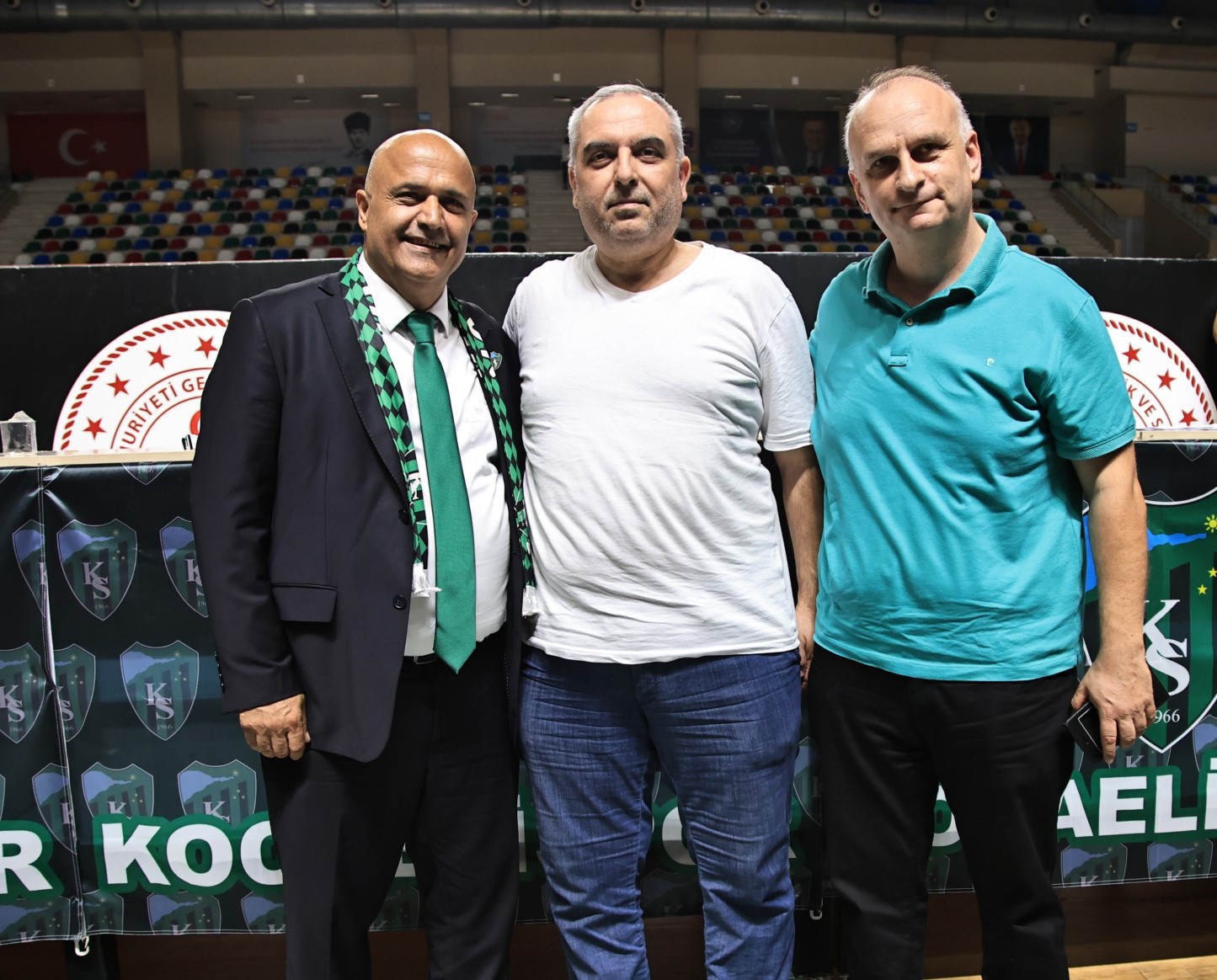 Kocaelispor'da gergin genel kurul "Foto Galeri - Ali Köksal" - Resim : 200