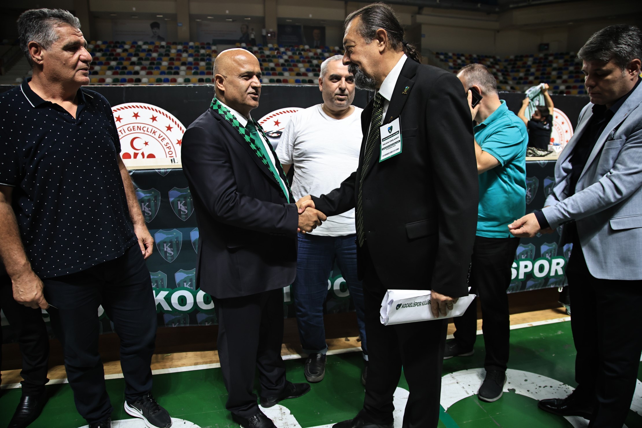 Kocaelispor'da gergin genel kurul "Foto Galeri - Ali Köksal" - Resim : 201