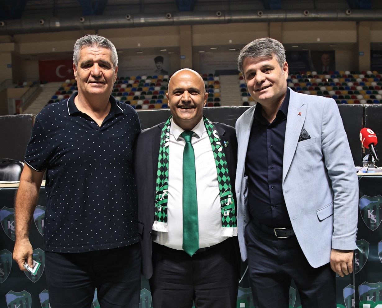 Kocaelispor'da gergin genel kurul "Foto Galeri - Ali Köksal" - Resim : 202