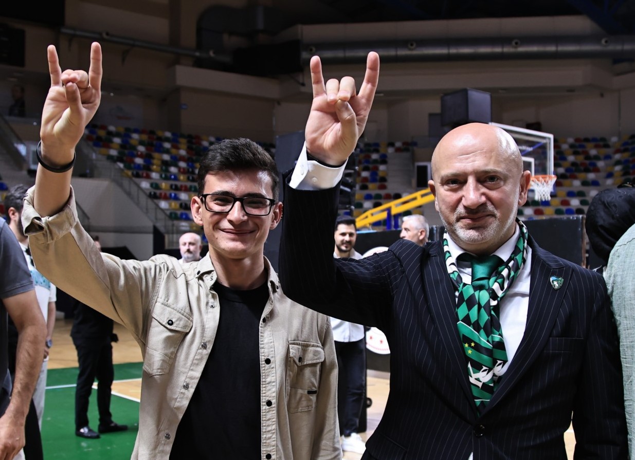 Kocaelispor'da gergin genel kurul "Foto Galeri - Ali Köksal" - Resim : 209