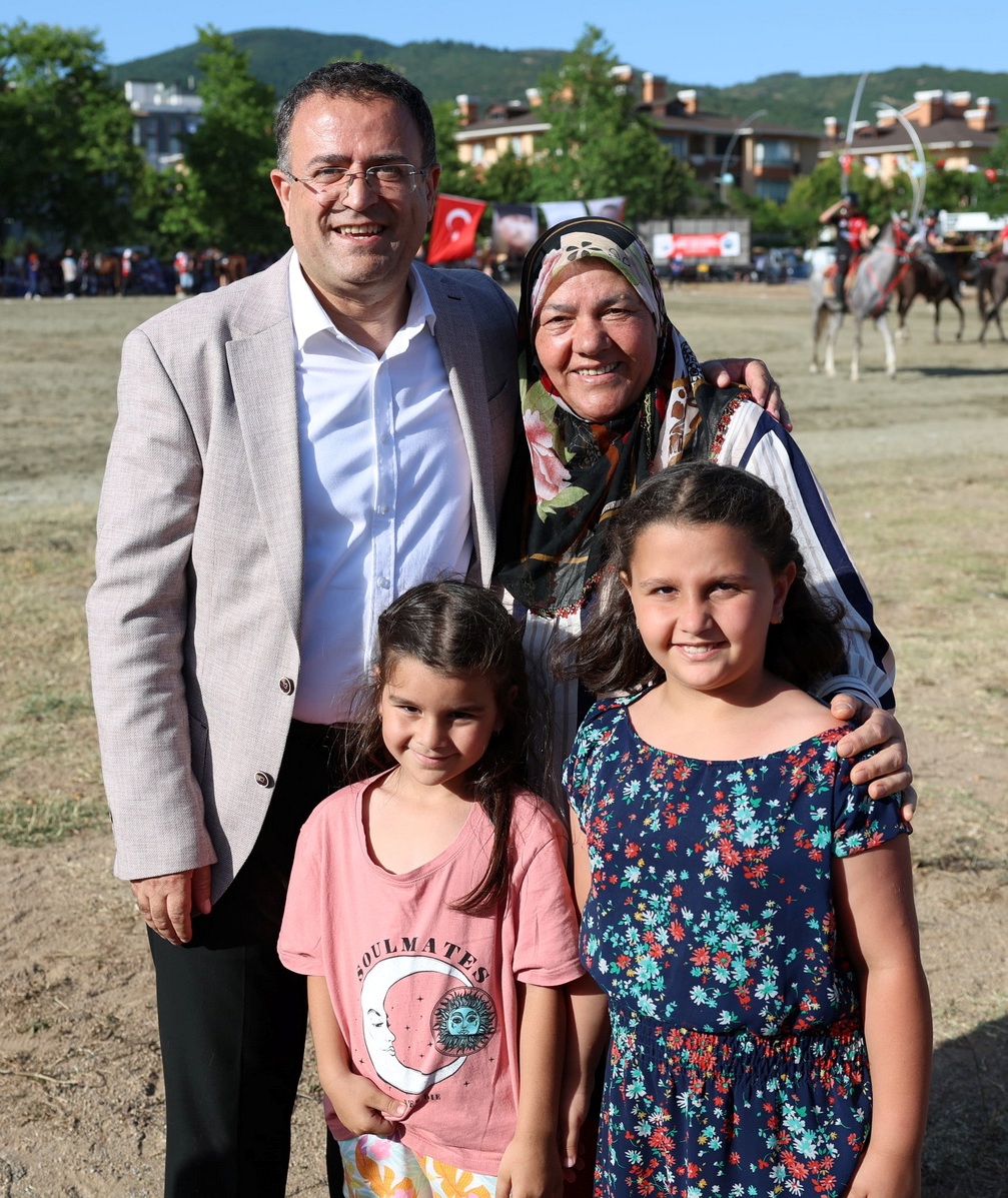 Derince’de cirit şöleni! - Resim : 15