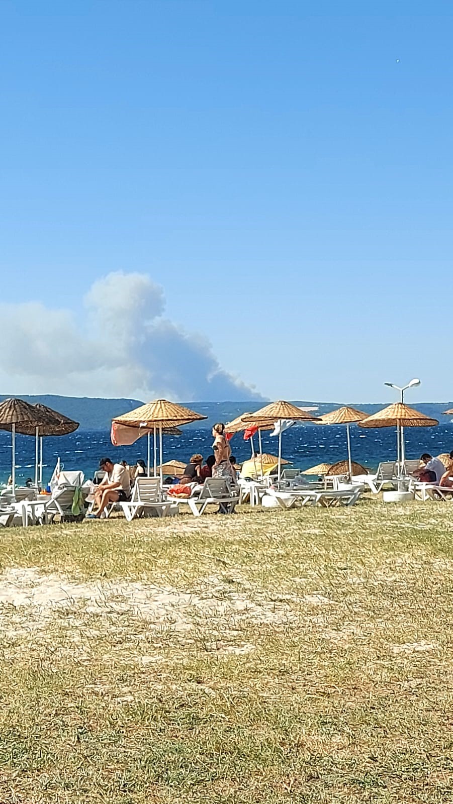 Boğaz'da gemi trafiği askıya akındı - Resim : 1