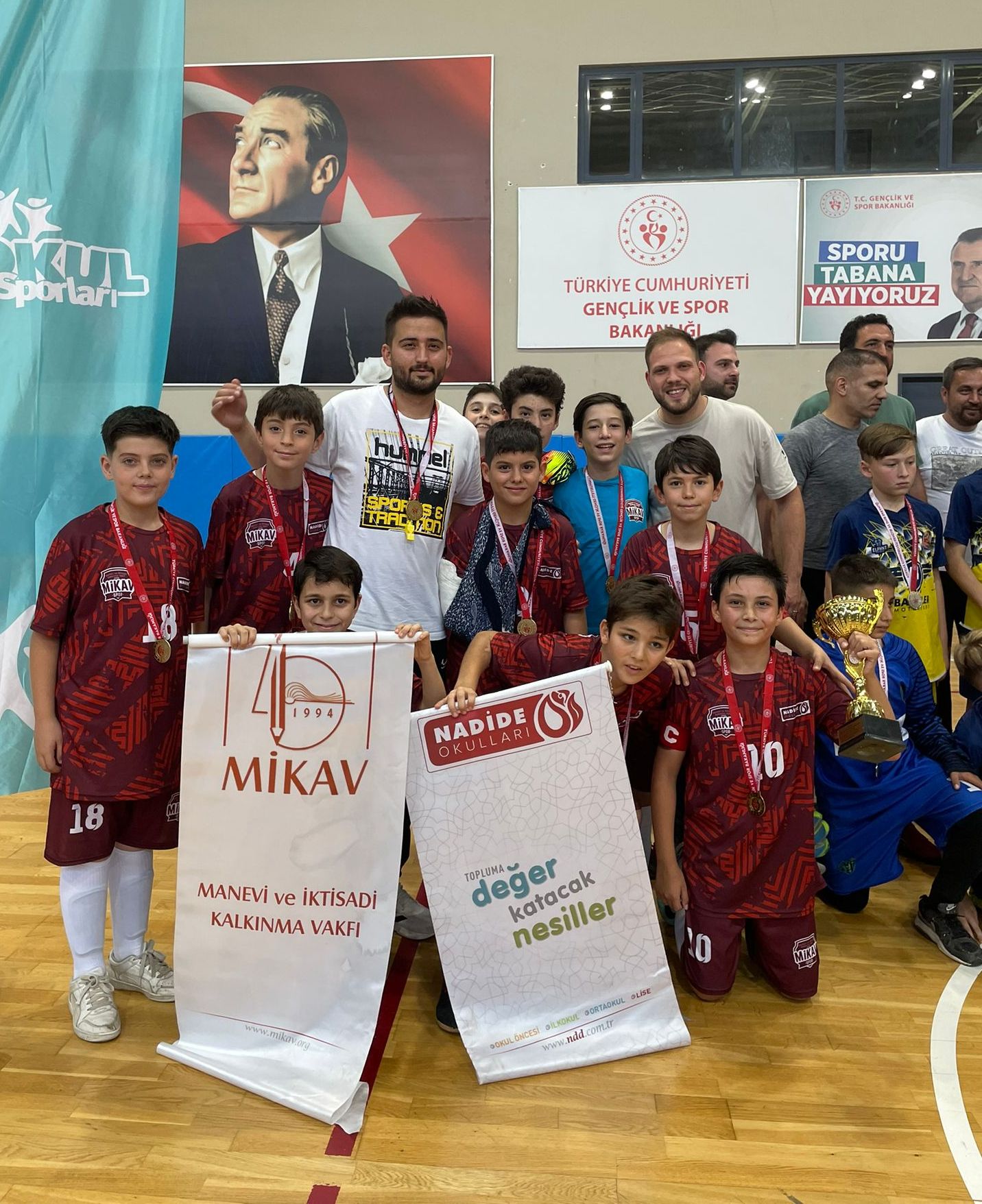 Futsalda en büyük Nadide Okulları! “5-3” - Resim : 1