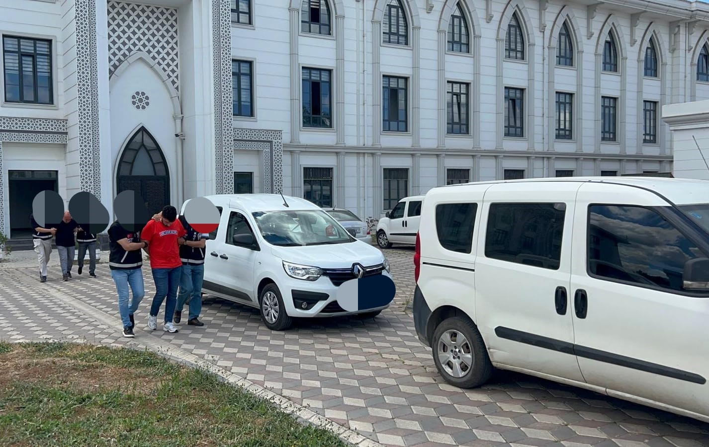 İş insanı Cemil Kuş'a saldırı düzenleyenler yakalandı! - Resim : 1