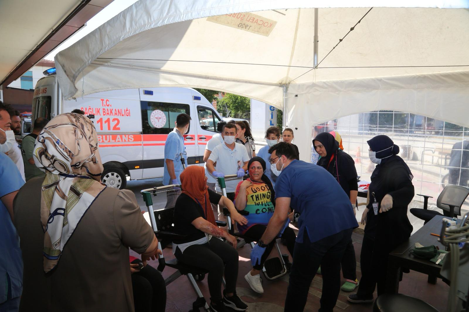 Kocaeli Devlet Hastanesi'nde gerçeğini aratmayan tatbikat! - Resim : 4