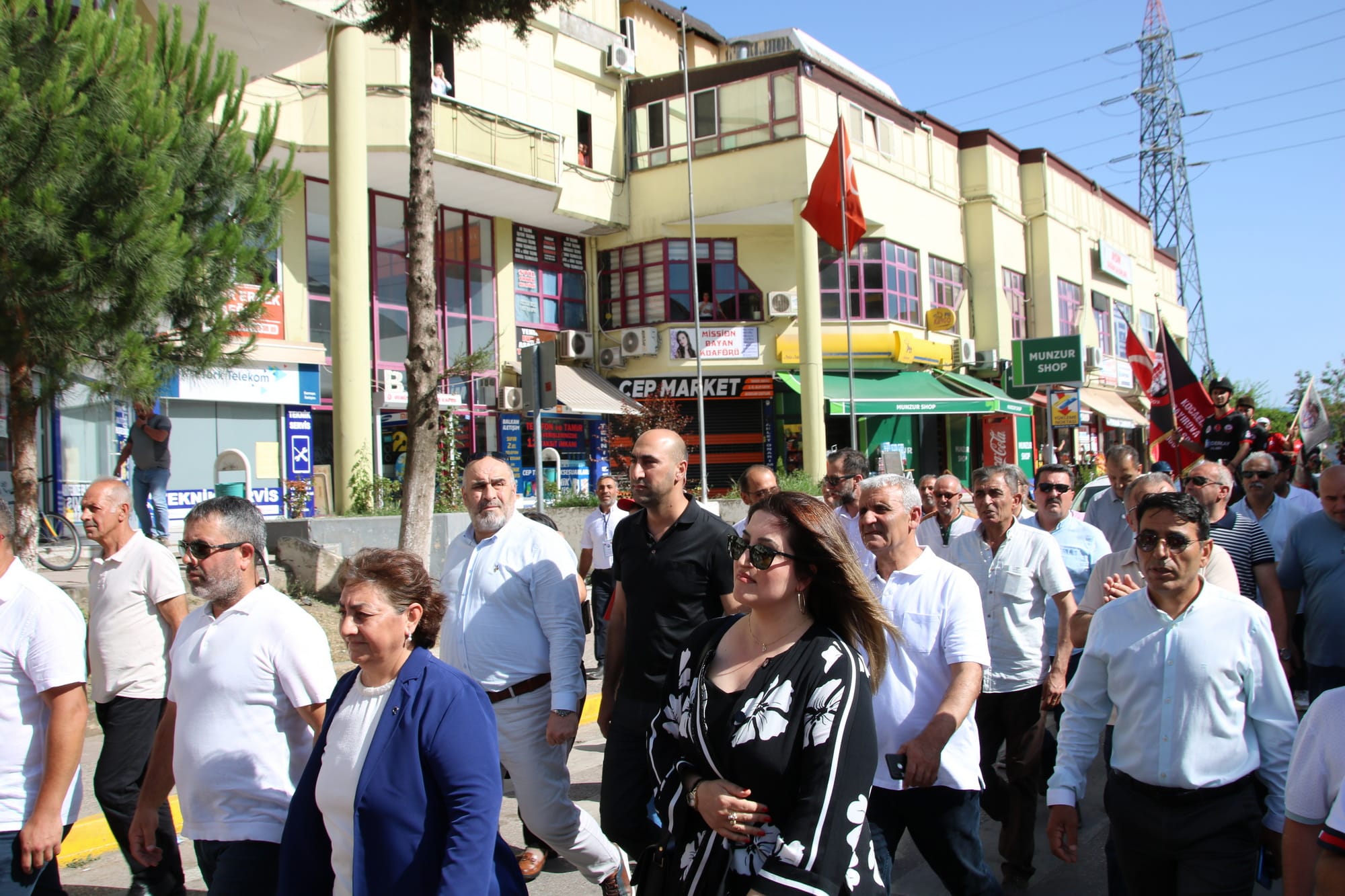 Sertif Gökçe at üstünde - Resim : 2