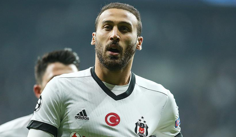 Fenerbahçe, Beşiktaş'ta sözleşmesi sona