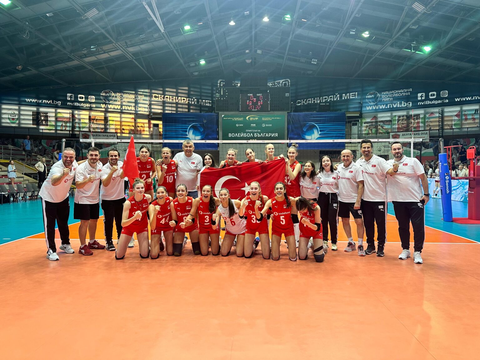 16 Yaş Altı Kadın Milli Voleybol Takımımız namağlup şampiyon