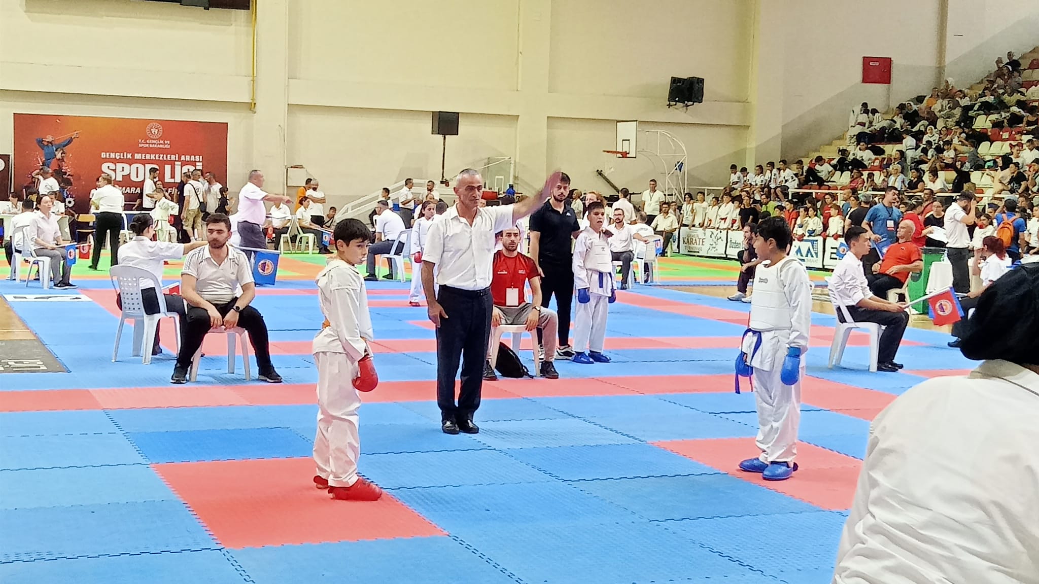 5.Uluslararası Gemlik Karate Turnuvası başladı