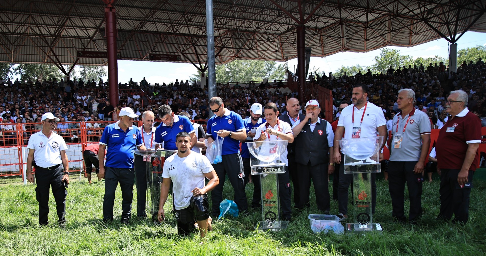 663. Tarihi Kırkpınar Yağlı Güreşleri dev foto galeri "Ali Köksal - Özel" - Resim : 168