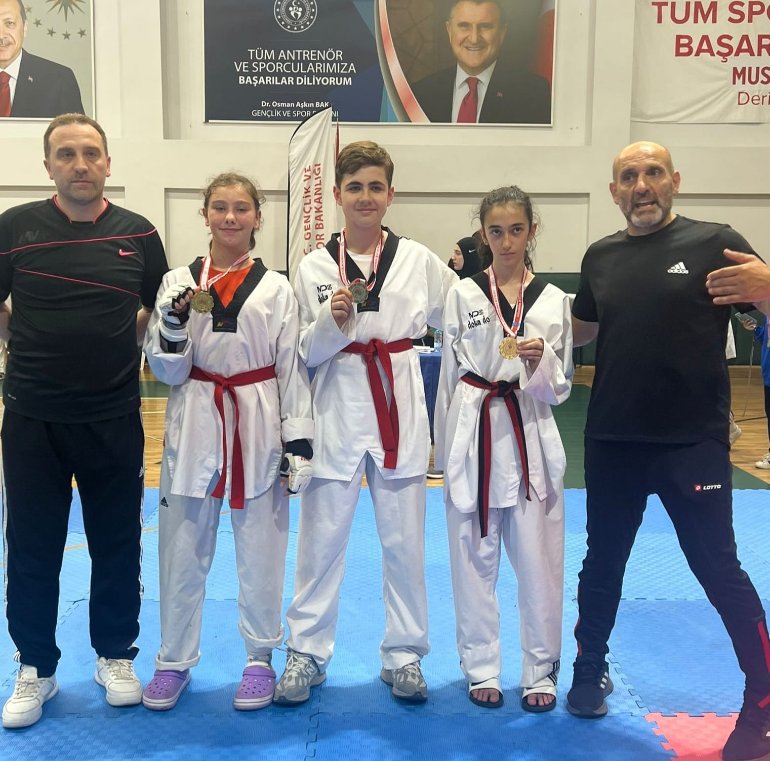 Gölcük Belediyespor Taekwandocuları Kocaeli Şampiyonu - Resim : 4