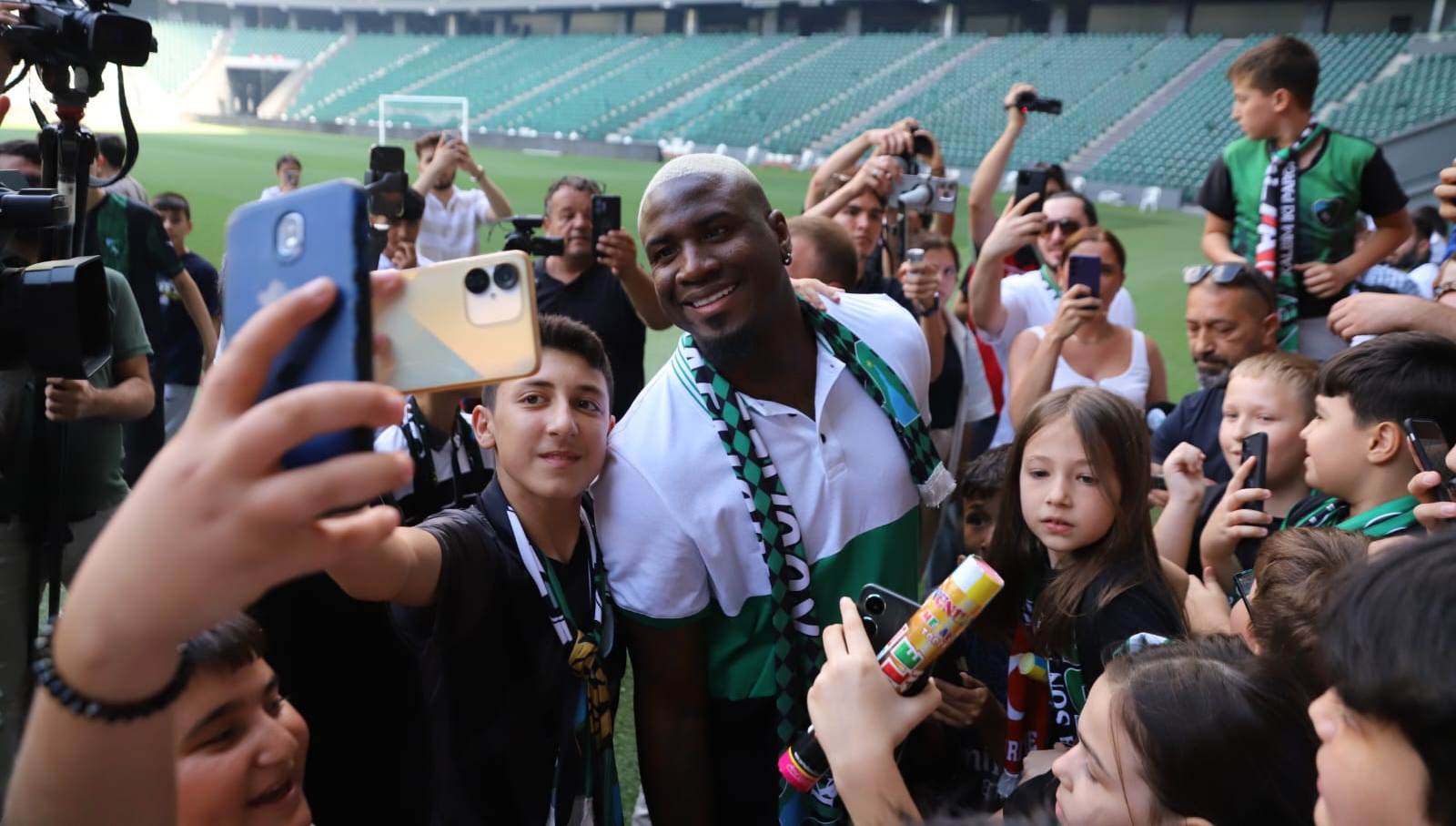 Markao, Kocaelispor taraftarı ile buluştu! - Resim : 1