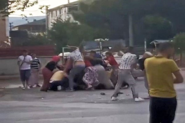 "Neden altın takmadın" kavgasının sanıkları hakim karşısında - Resim : 5