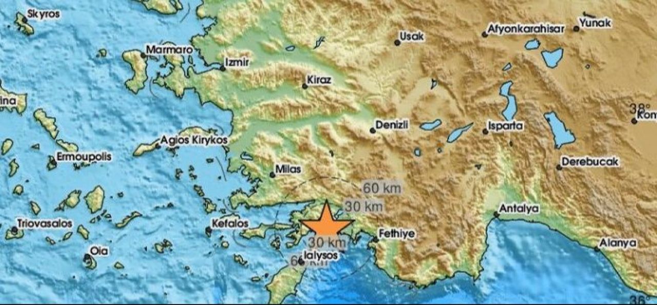 Tatil beldesinde deprem meydana geldi - Resim : 1