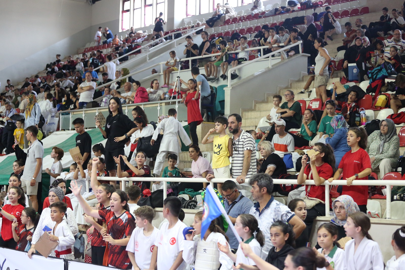 Uluslararası Gemlik Karate Turnuvası çok büyüyor! - Resim : 18