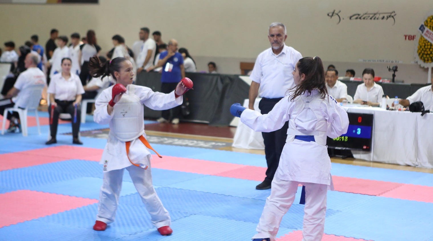 Uluslararası Gemlik Karate Turnuvası çok büyüyor! - Resim : 19