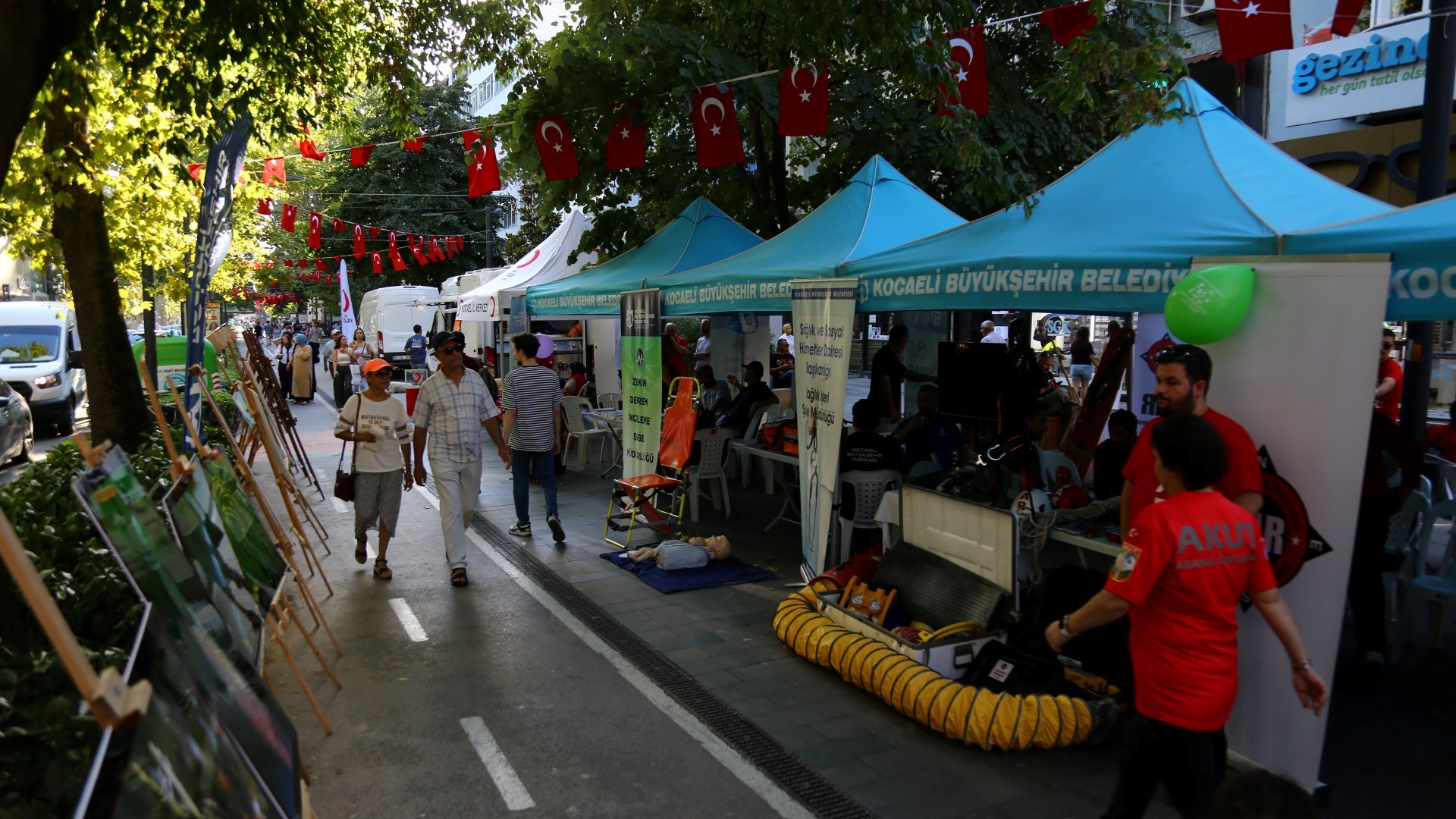 Depremin üzerinden 25 yıl geçti... Farkındalık etkinliği düzenlendi - Resim : 2