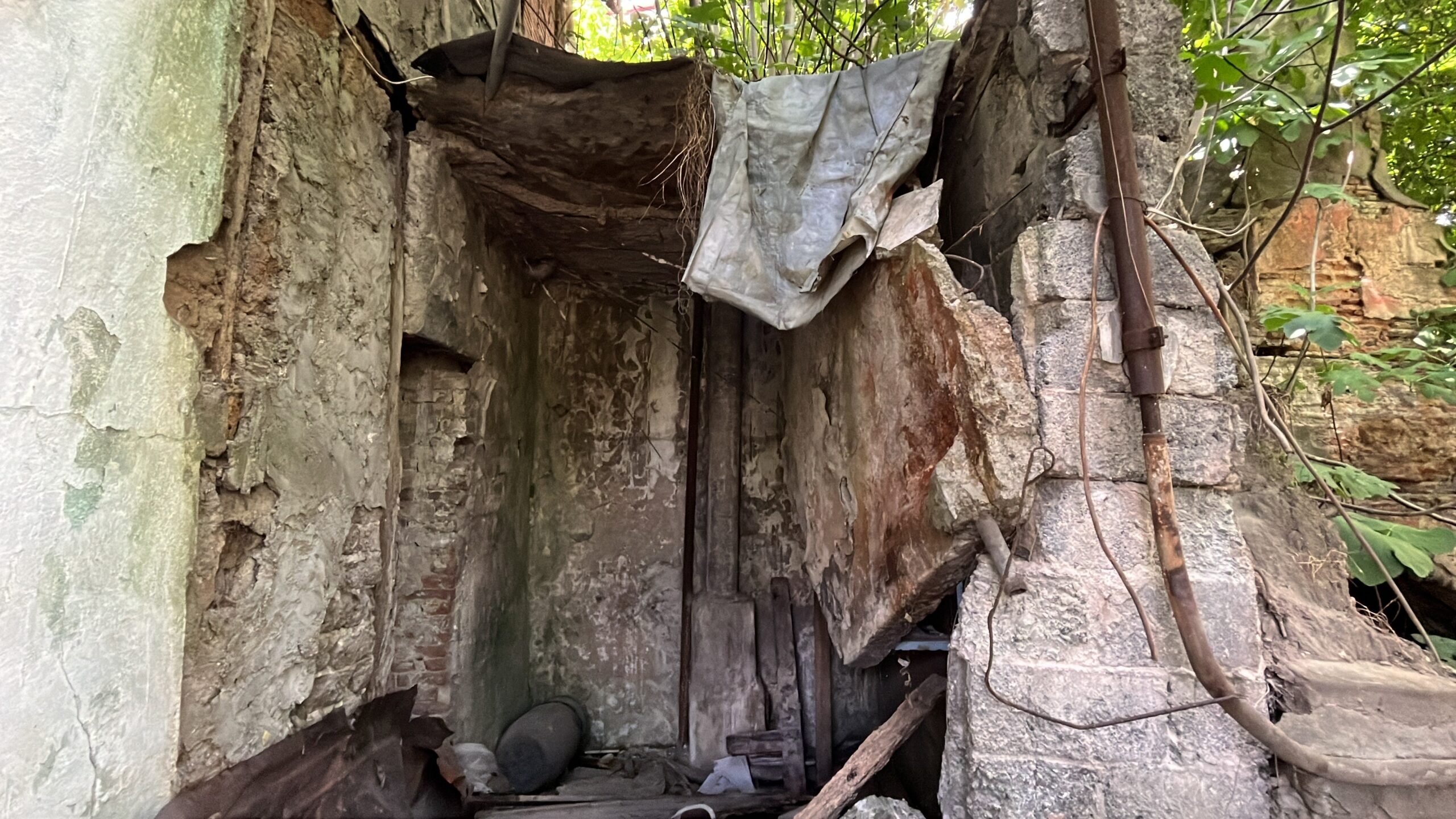 Çukurbağ'daki 182 yıllık tarihi hamamın kıymeti bilinmiyor! Turistler itiraf etti - Resim : 9