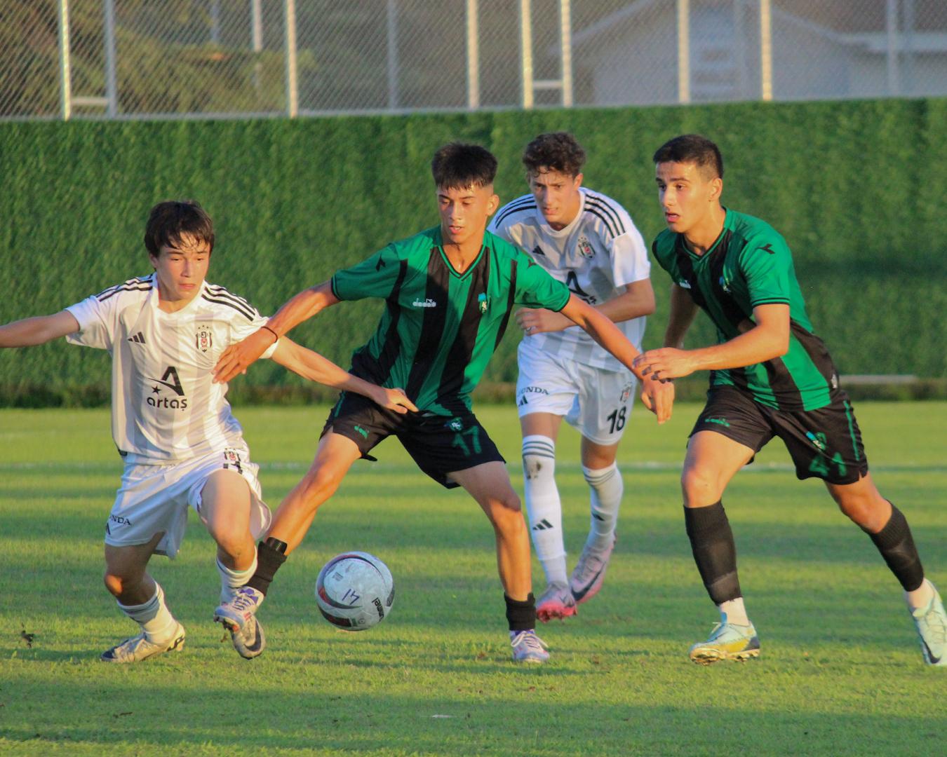 Kocaelispor U-16 takımından muhteşem zafer! Beşiktaş’ı… - Resim : 5