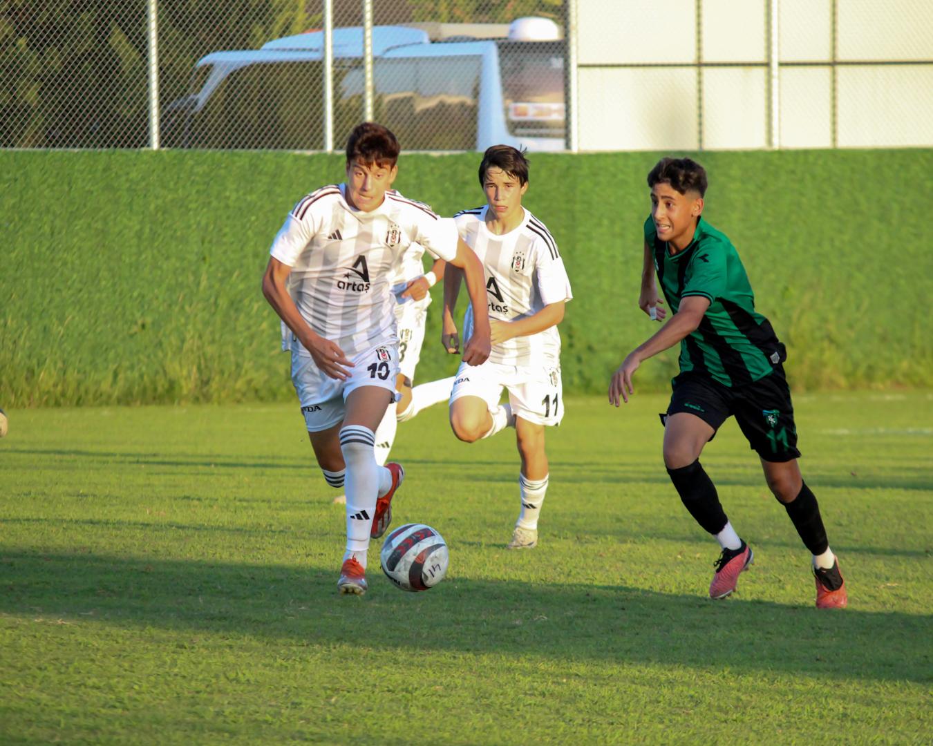 Kocaelispor U-16 takımından muhteşem zafer! Beşiktaş’ı… - Resim : 1