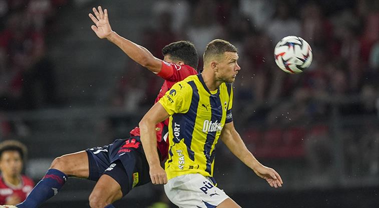 FENERBAHÇE LİLLE MAÇI ŞİFRESİZ CANLI İZLE: FB Lille Şampiyonlar Ligi Maçı Bedava İzle! Fenerbahçe Lille Exxen Canlı İzleme Linki - Resim : 1