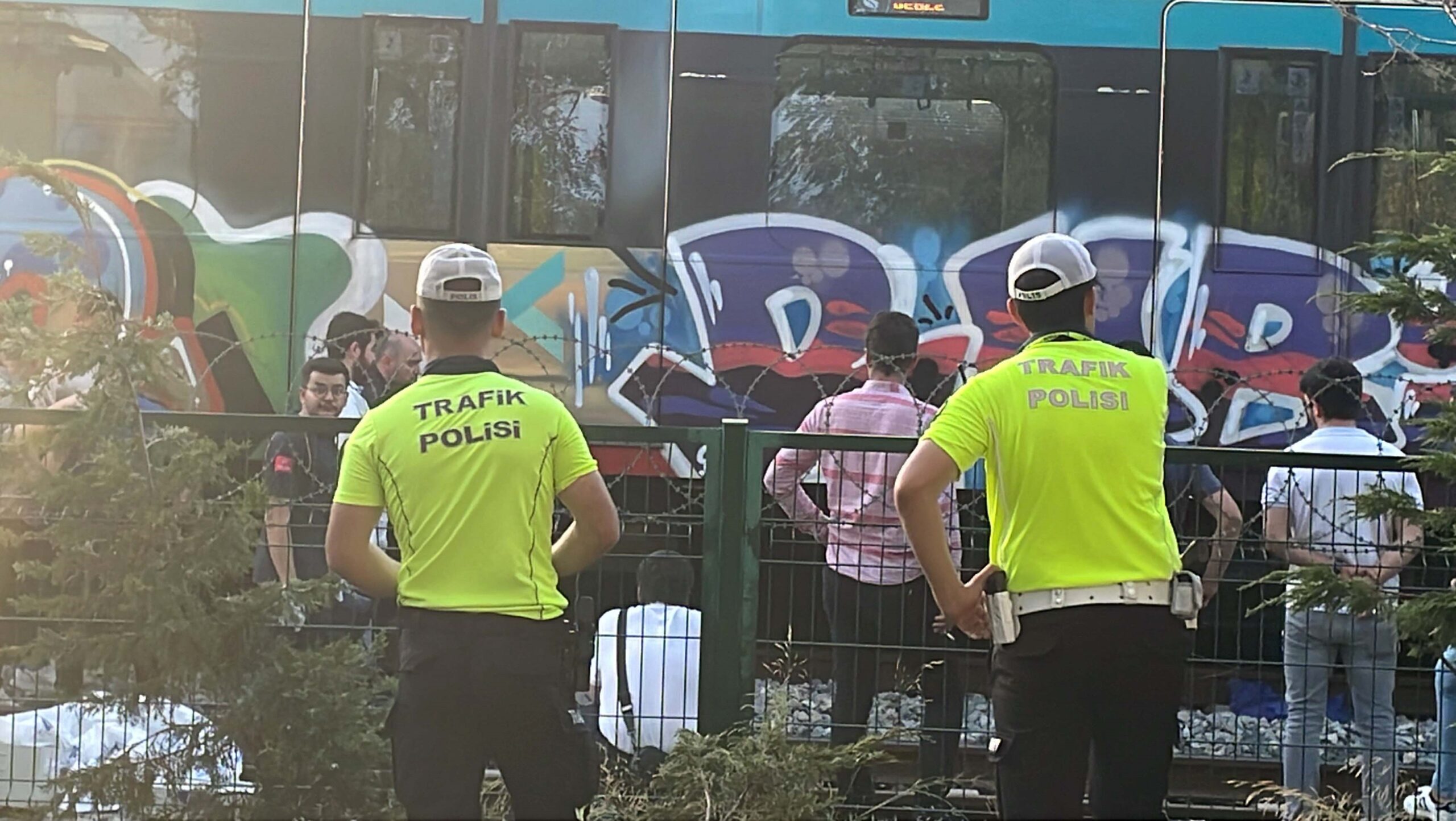 Marmaray'da üzen olay: Kendini trenin önüne attı! - Resim : 4