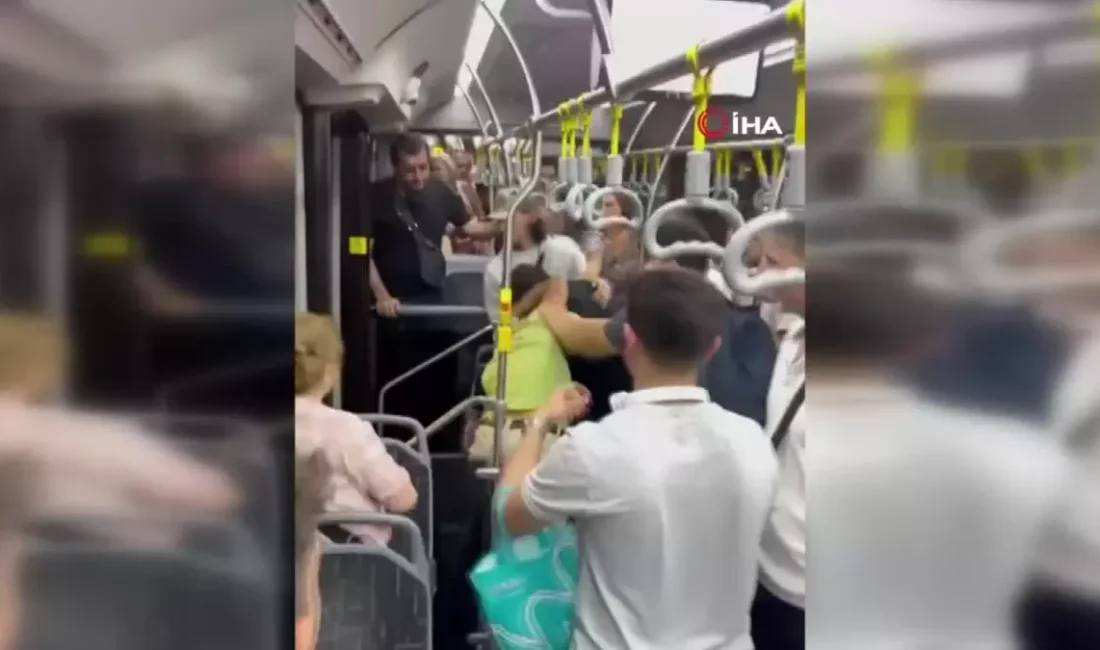  Beylikdüzü metrobüsünde yer verme