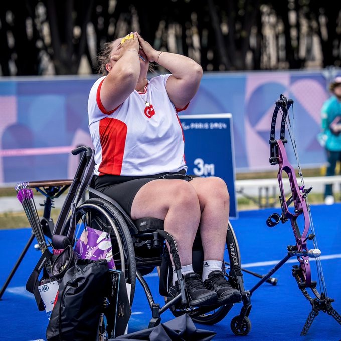 Öznur Cüre Girdi TARİH yazdı! O artık olimpiyat şampiyonu! - Resim : 3