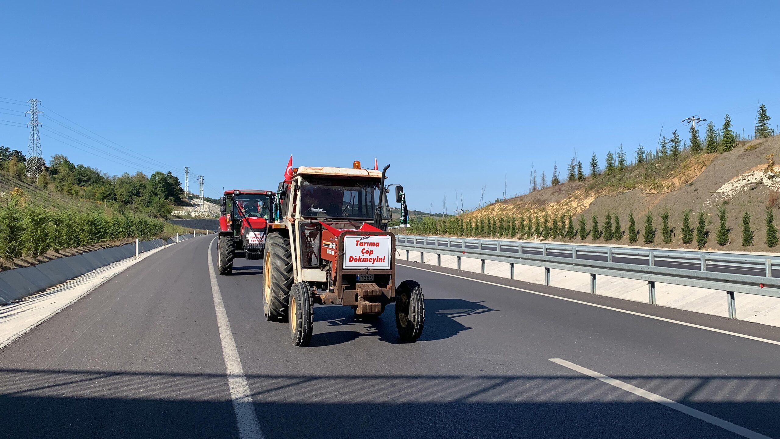 Traktörlü eylemin adresi değişti - Resim : 7