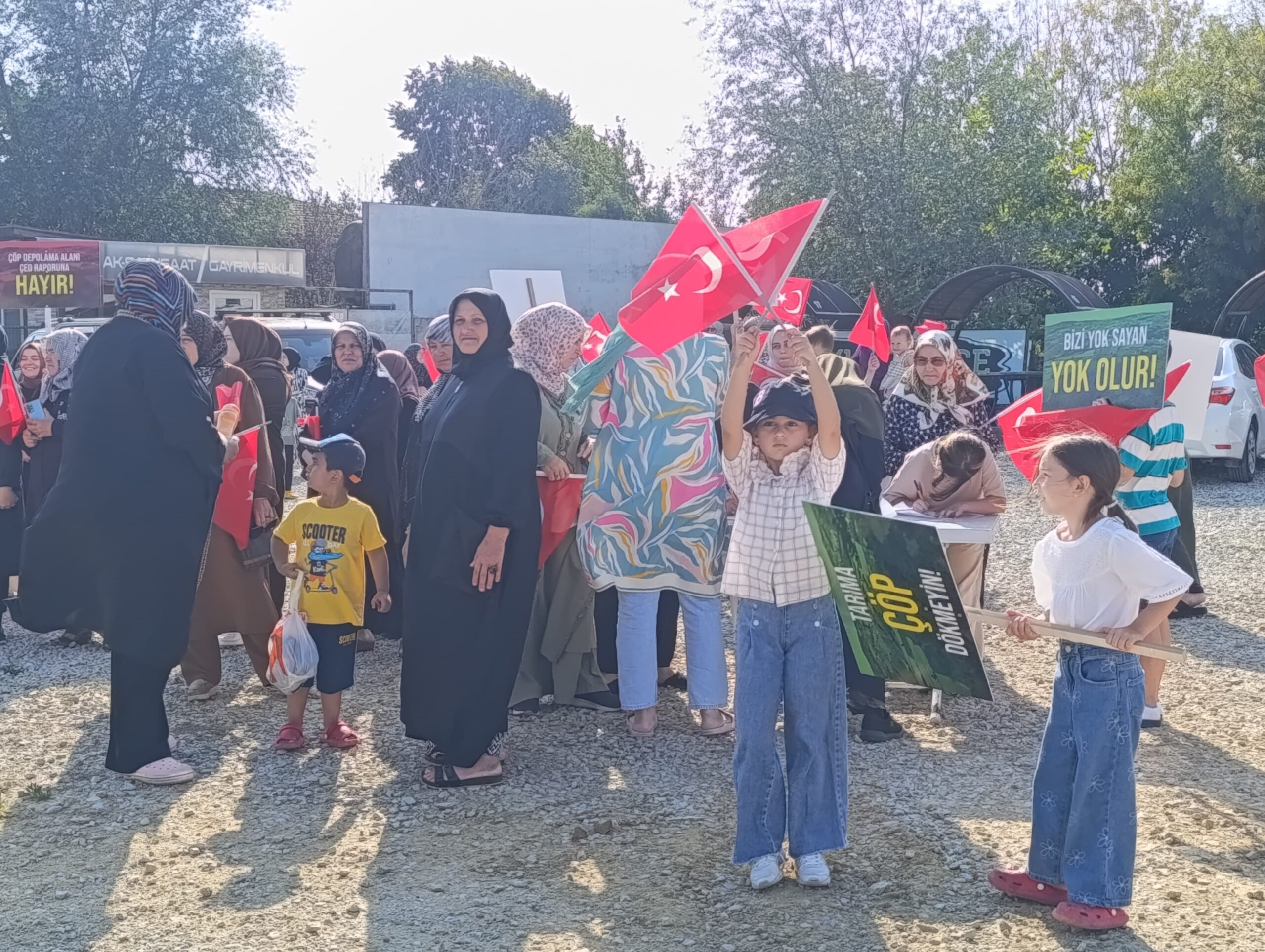 'Yanımızda olmayan siyasetçi bir daha gelmesin' Kandıralı çöp tesisine karşı tek yürek - Resim : 8