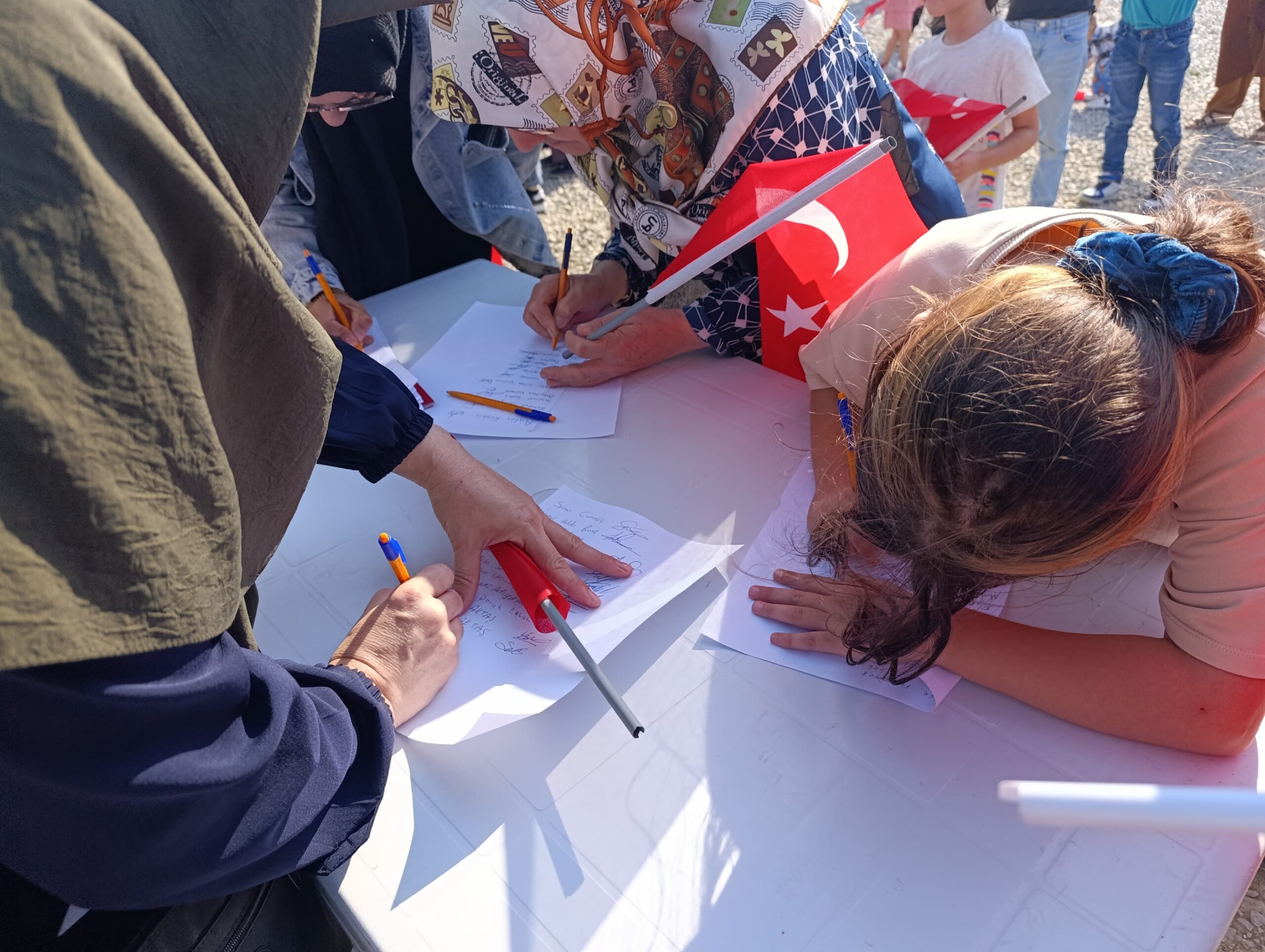 'Yanımızda olmayan siyasetçi bir daha gelmesin' Kandıralı çöp tesisine karşı tek yürek - Resim : 9