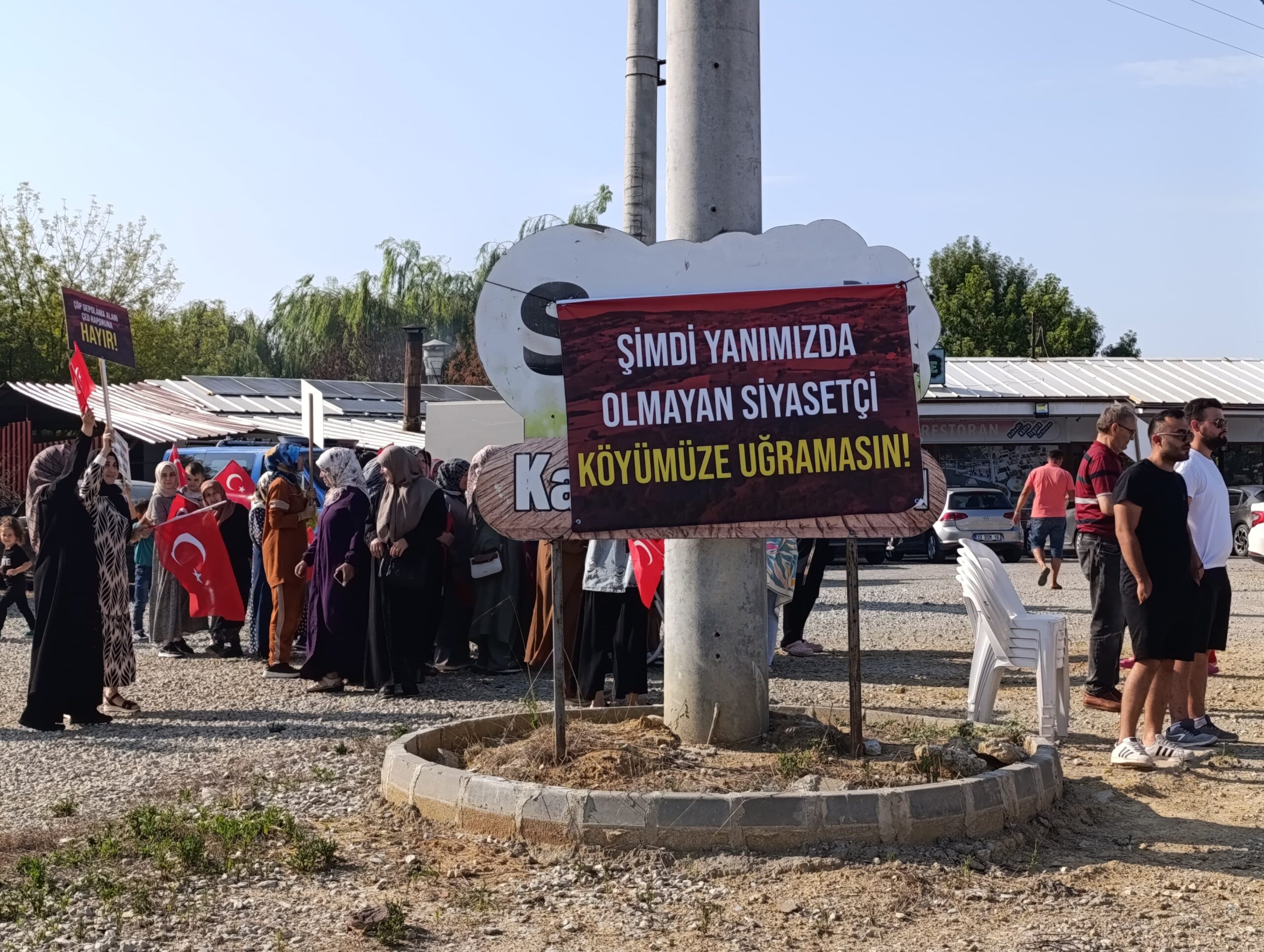 'Yanımızda olmayan siyasetçi bir daha gelmesin' Kandıralı çöp tesisine karşı tek yürek - Resim : 6