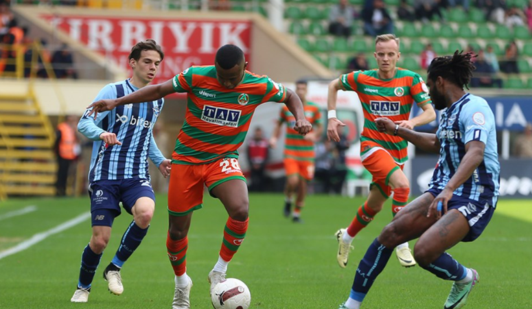 Futbol heyecanı Demirspor ve