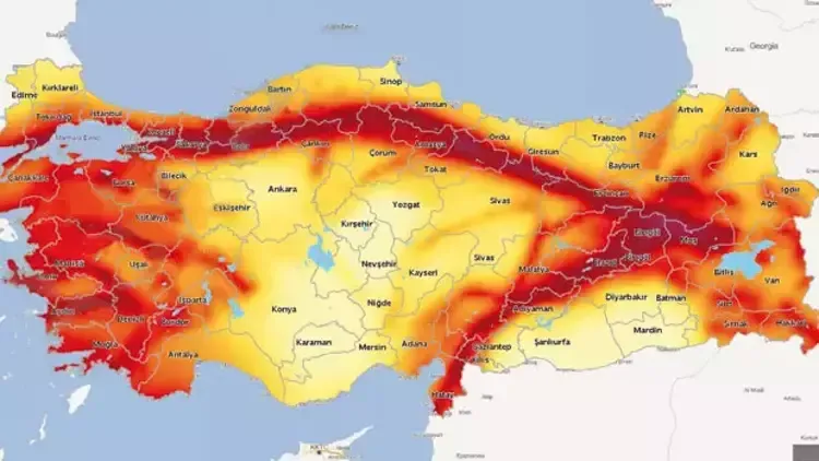 Deprem tehlikesine dikkat çeken