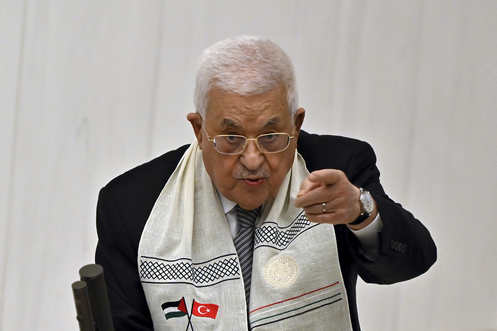 Mahmud Abbas: Batı Şeria ve Gazze’de yetki bizde